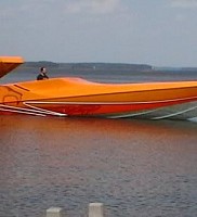 Recently refurbished in America this US1 46 is powered by triple 1075 Mercruisers, looks fantastic