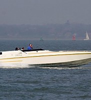 Trevor and Shelley Jory-Leighs US1 33 in the Solent